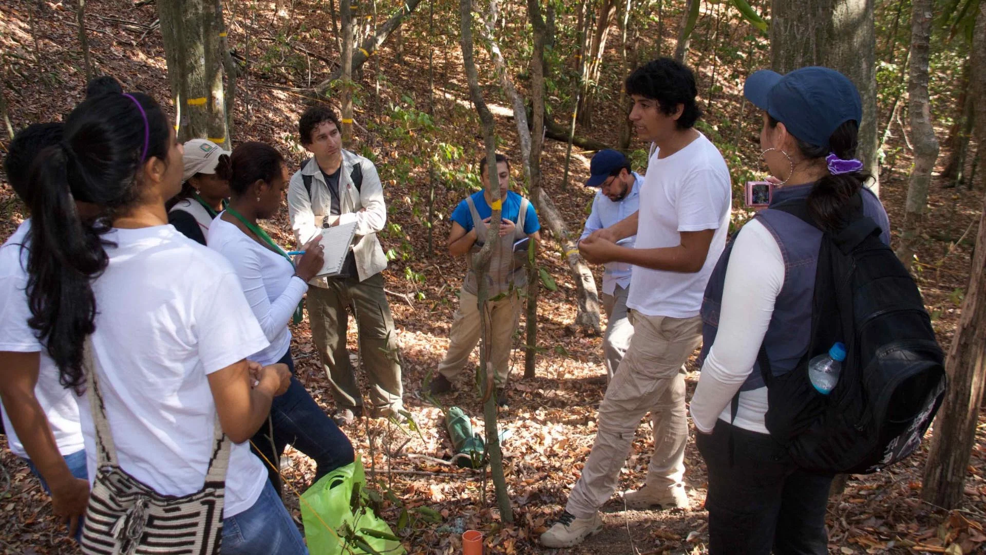 El Instituto presente en el bosque seco 4